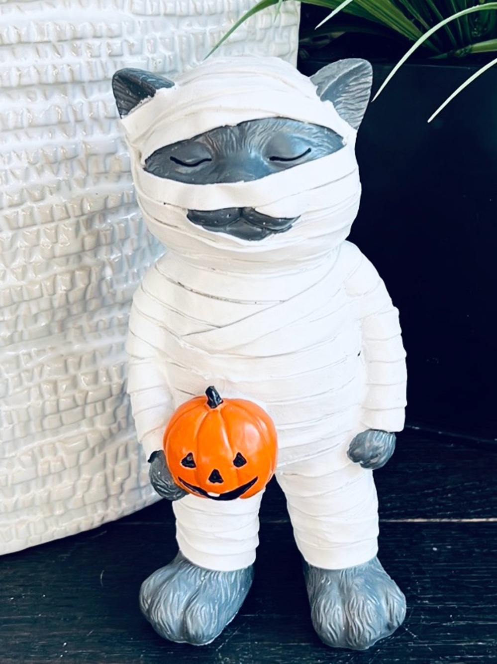 Mummy Cat figure prop Halloween table top decoration 🐈‍⬛🎃